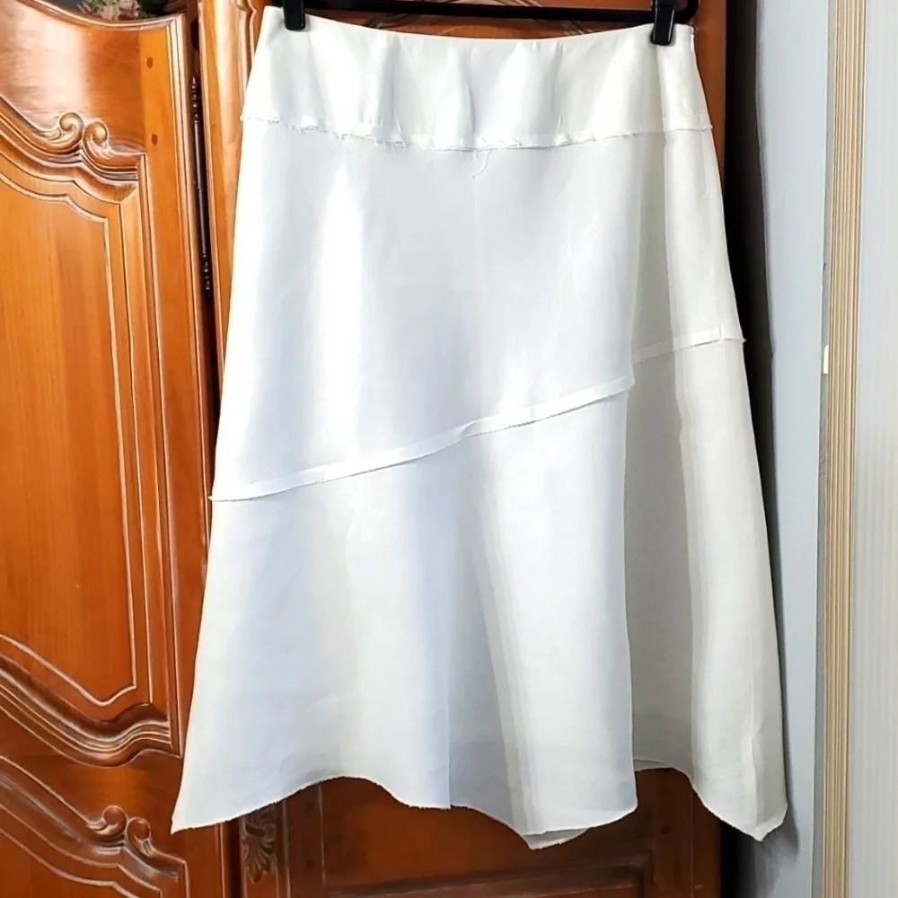 Linen skirt, great for minamalist capsule wardrobe. Size 14, complete lined. - Picture 1 of 7